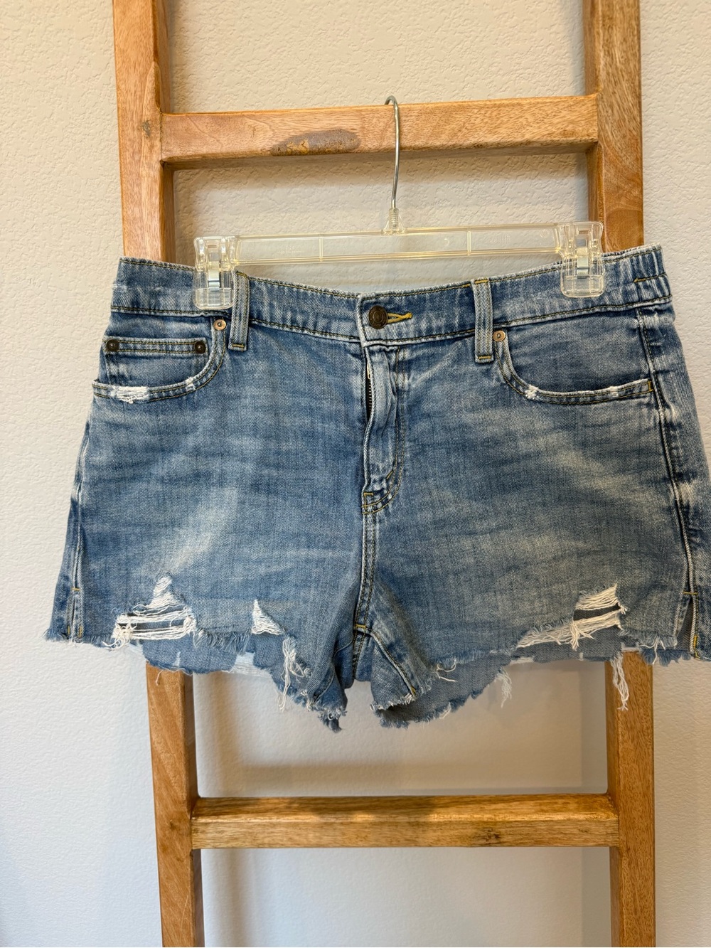 Aerie Women’s Distressed Denim Shorts - Blue